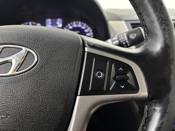 Hyundai Solaris I Рестайлинг с пробегом 2014 года, цена 1 130 000 рублей, 57733 км, седан, Автокод Объявления