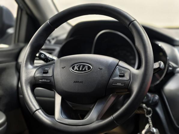 Kia Rio III с пробегом 2012 года, цена 882 000 рублей, 92403 км, седан, Автокод Объявления