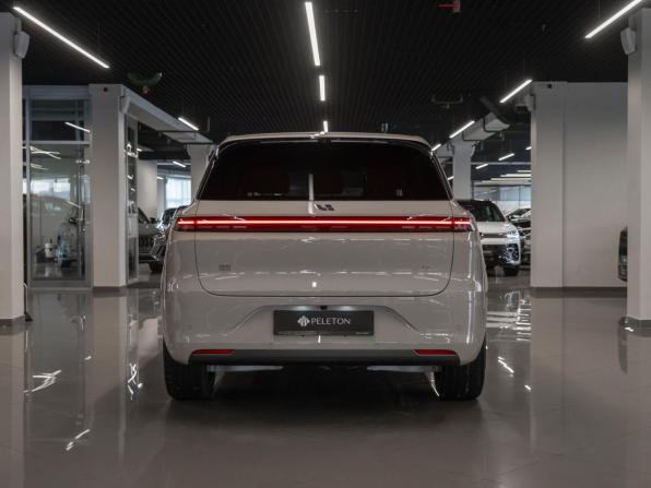 Li Auto (Lixiang) L6 с пробегом 2024 года, цена 6 370 000 рублей, 50 км, внедорожник, Автокод Объявления