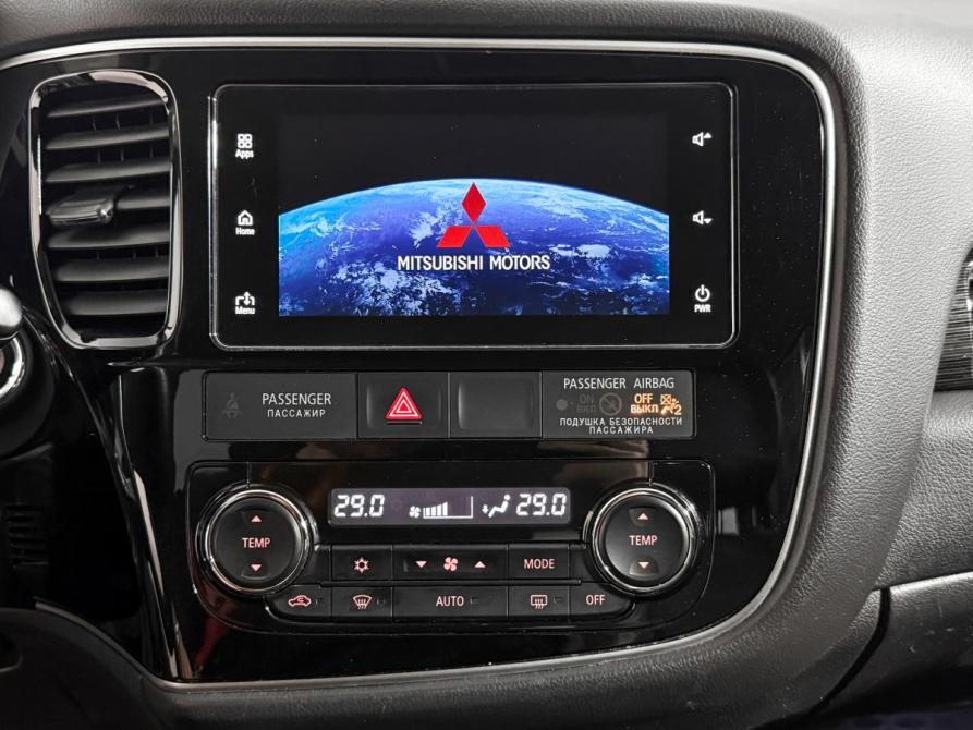 Mitsubishi Outlander III Рестайлинг 3 Санкт-Петербург  - изображение 18