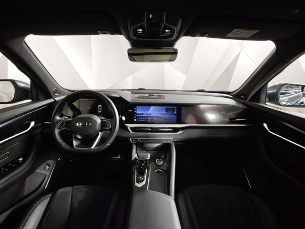 Geely Monjaro I с пробегом 2024 года, цена 3 455 000 рублей, 32857 км, внедорожник, Автокод Объявления