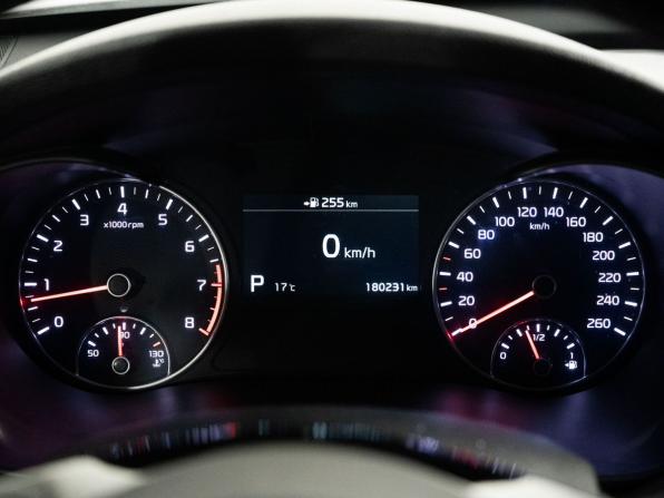 Kia Optima IV Рестайлинг с пробегом 2018 года, цена 1 700 000 рублей, 180231 км, седан, Автокод Объявления