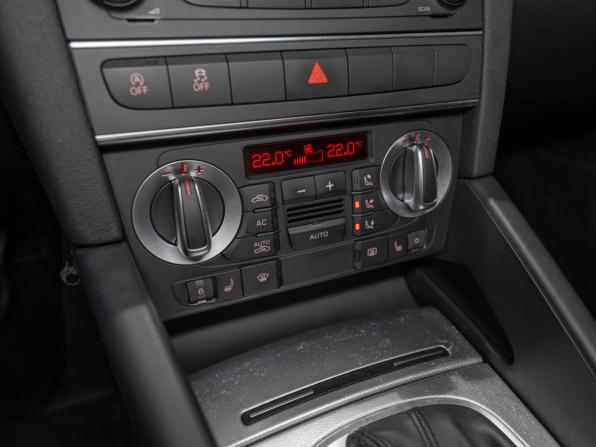 Audi A3 III (8V) с пробегом 2013 года, цена 920 000 рублей, 272510 км, хэтчбек, Автокод Объявления