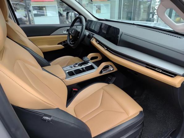 Changan Hunter Plus с пробегом 2024 года, цена 2 864 000 рублей, 25341 км, фургон, Автокод Объявления