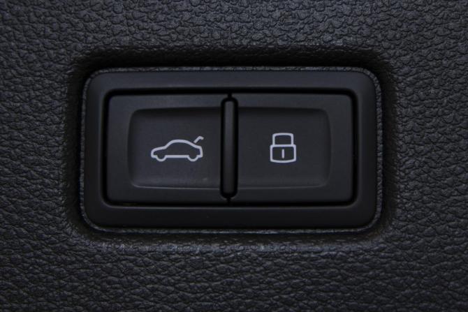 Audi Q5 Sportback I (FY) с пробегом 2025 года, цена 5 750 000 рублей, 5359 км, внедорожник, Автокод Объявления