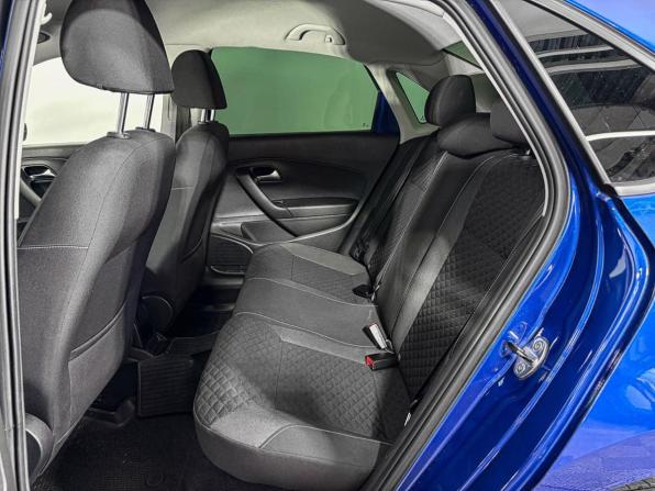 Volkswagen Polo V Рестайлинг с пробегом 2019 года, цена 1 202 000 рублей, 135412 км, седан, Автокод Объявления