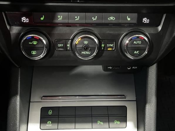 Skoda Octavia III (A7) с пробегом 2016 года, цена 1 625 000 рублей, 169573 км, лифтбек, Автокод Объявления