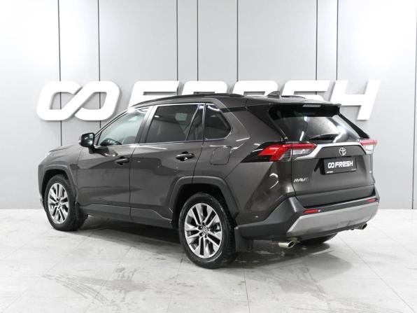 Toyota RAV4 V (XA50) с пробегом 2021 года, цена 3 199 000 рублей, 113671 км, внедорожник, Автокод Объявления