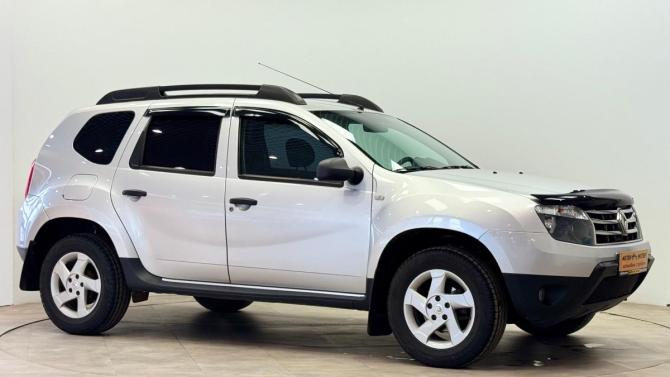 Renault Duster I с пробегом 2014 года, цена 809 000 рублей, 194390 км, внедорожник, Автокод Объявления
