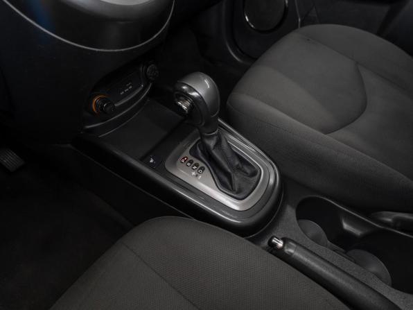 Kia Soul I с пробегом 2010 года, цена 690 000 рублей, 281505 км, хэтчбек, Автокод Объявления