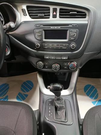 Kia Ceed II с пробегом 2013 года, цена 1 190 000 рублей, 93053 км, хэтчбек, Автокод Объявления