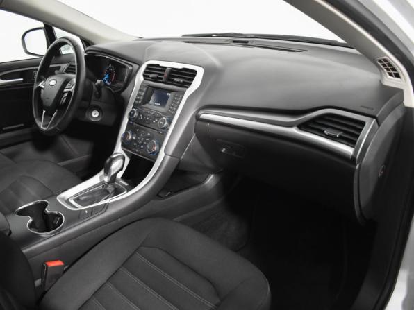 Ford Mondeo V с пробегом 2017 года, цена 1 498 900 рублей, 126457 км, седан, Автокод Объявления