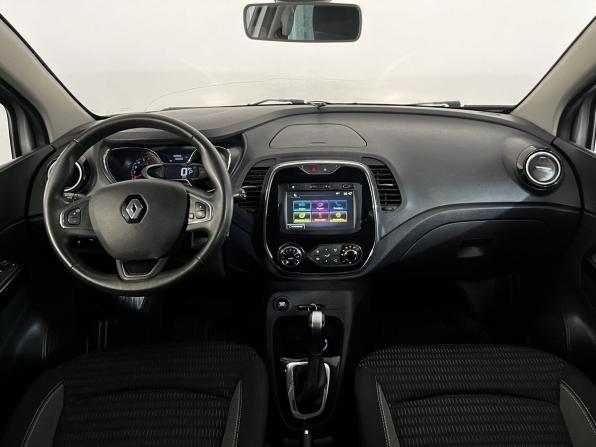 Renault Kaptur I с пробегом 2017 года, цена 1 389 900 рублей, 160555 км, внедорожник, Автокод Объявления