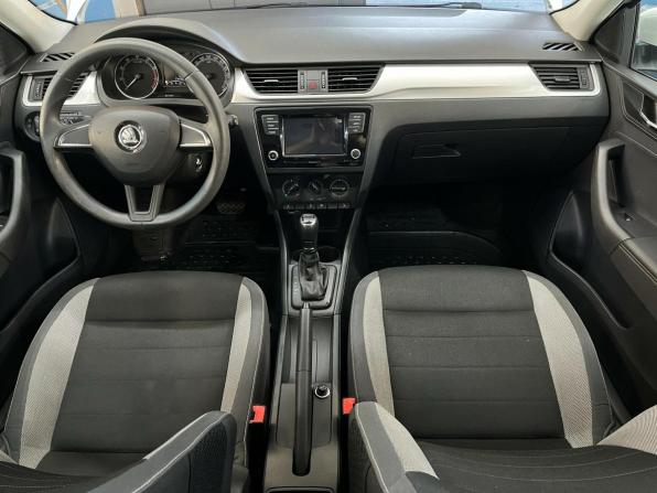 Skoda Rapid I Рестайлинг с пробегом 2019 года, цена 1 464 000 рублей, 76905 км, лифтбек, Автокод Объявления