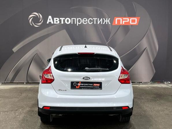Ford Focus III с пробегом 2014 года, цена 560 000 рублей, 237100 км, хэтчбек, Автокод Объявления