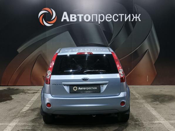 Ford Fiesta Mk5 с пробегом 2007 года, цена 395 000 рублей, 188000 км, хэтчбек, Автокод Объявления