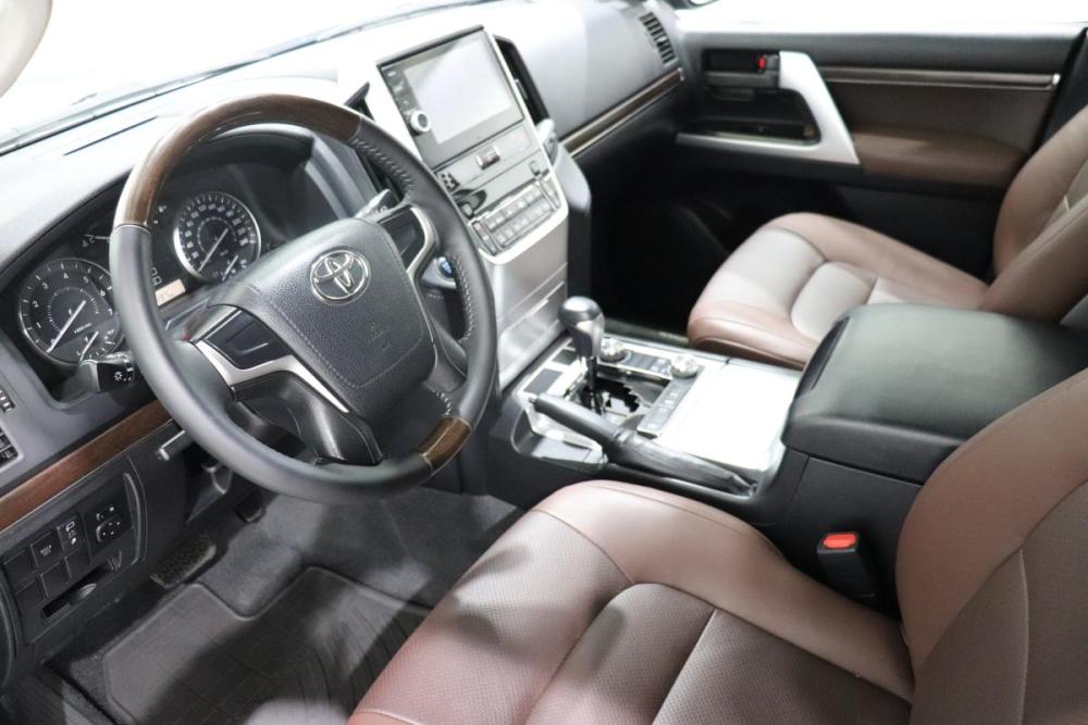 Toyota Land Cruiser 200 Series Рестайлинг 2 Иркутск  - изображение 17