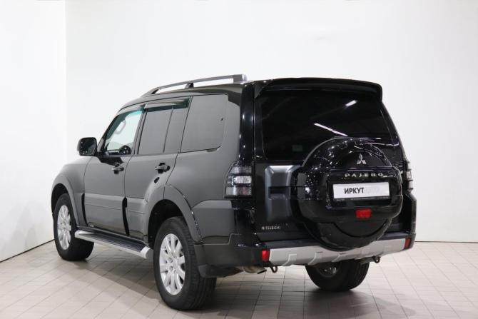 Mitsubishi Pajero IV Рестайлинг 1 с пробегом 2013 года, цена 1 850 000 рублей, 202592 км, внедорожник, Автокод Объявления