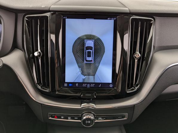 Volvo XC60 II Рестайлинг с пробегом 2021 года, цена 4 350 000 рублей, 77055 км, внедорожник, Автокод Объявления