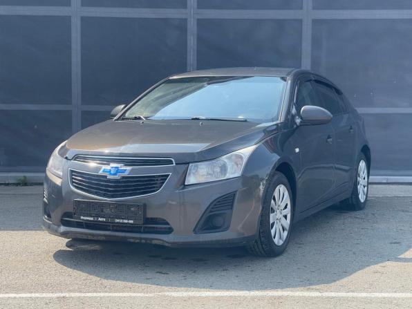 Chevrolet Cruze I Рестайлинг с пробегом 2013 года, цена 700 000 рублей, 180000 км, хэтчбек, Автокод Объявления