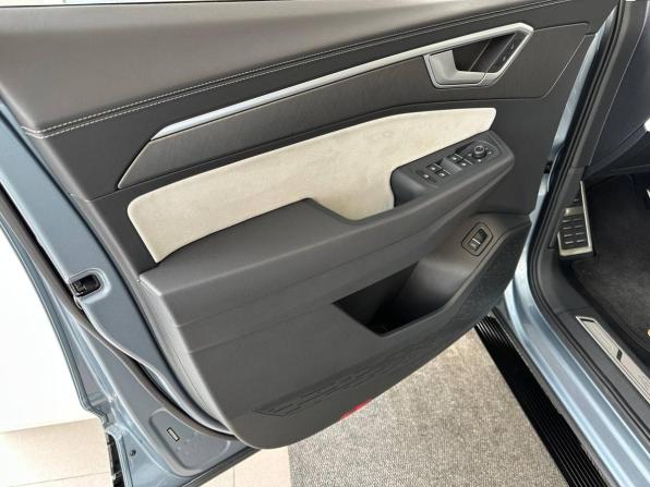 Новый Volkswagen Talagon I 2025 года, цена 6 320 000 рублей, внедорожник, Автокод Объявления