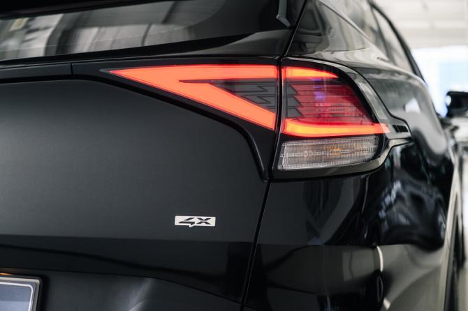 Kia Sportage V с пробегом 2022 года, цена 3 450 000 рублей, 103000 км, внедорожник, Автокод Объявления