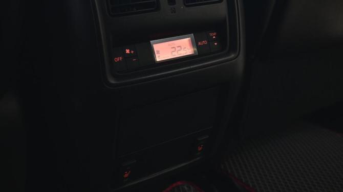 Nissan Pathfinder IV с пробегом 2014 года, цена 2 145 000 рублей, 61983 км, внедорожник, Автокод Объявления