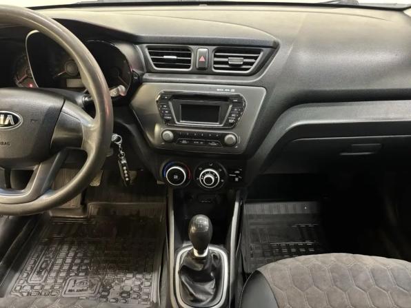 Kia Rio III с пробегом 2013 года, цена 799 000 рублей, 200000 км, седан, Автокод Объявления