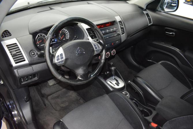 Citroen C-Crosser с пробегом 2010 года, цена 989 000 рублей, 247000 км, внедорожник, Автокод Объявления