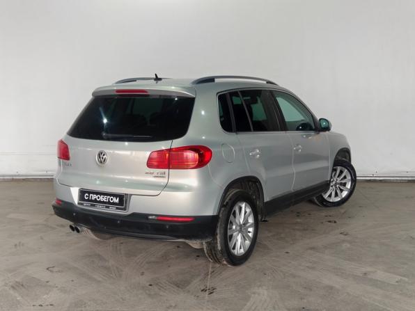 Volkswagen Tiguan I Рестайлинг с пробегом 2011 года, цена 1 070 000 рублей, 228210 км, внедорожник, Автокод Объявления