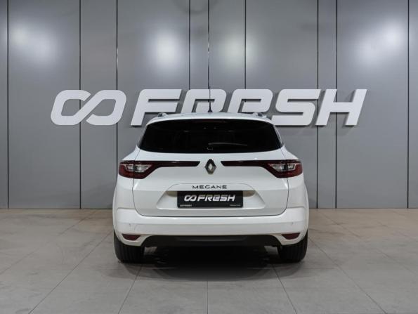 Renault Megane IV с пробегом 2019 года, цена 1 399 000 рублей, 152678 км, универсал, Автокод Объявления