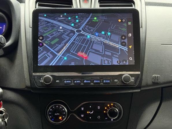 Renault Logan II с пробегом 2015 года, цена 549 000 рублей, 256322 км, седан, Автокод Объявления