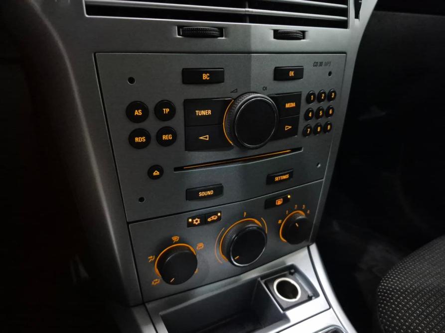 Opel Astra H Рестайлинг Альметьевск  - изображение 21