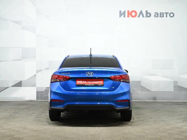 Hyundai Solaris II с пробегом 2017 года, цена 1 300 000 рублей, 182671 км, седан, Автокод Объявления