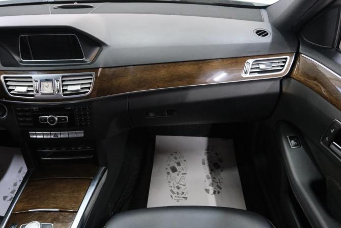 Mercedes-Benz E-Класс IV (W212 S212 C207) Рестайлинг с пробегом 2013 года, цена 1 809 000 рублей, 188000 км, седан, Автокод Объявления
