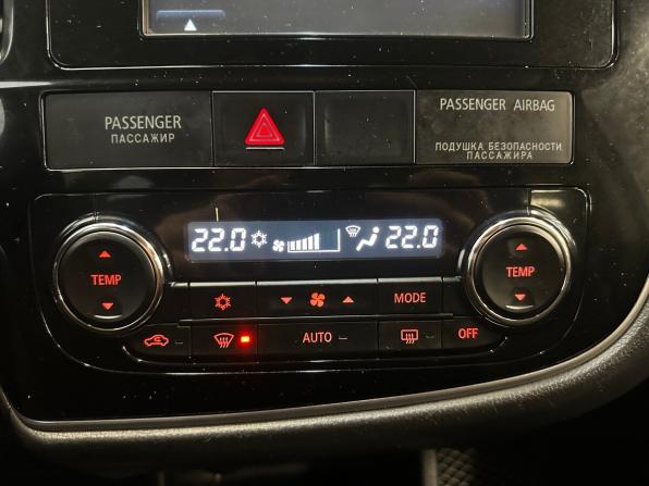 Mitsubishi Outlander III Рестайлинг с пробегом 2015 года, цена 1 730 000 рублей, 169441 км, внедорожник, Автокод Объявления