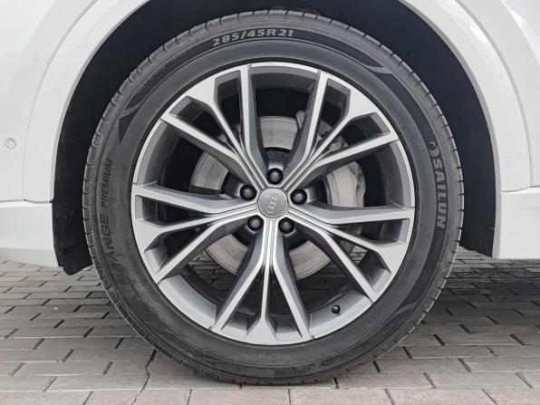 Audi Q8 I (4M) с пробегом 2019 года, цена 5 600 000 рублей, 103763 км, внедорожник, Автокод Объявления