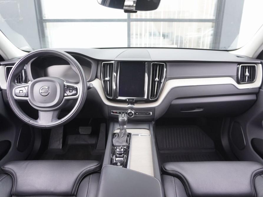Volvo XC60 II Москва  - изображение 12