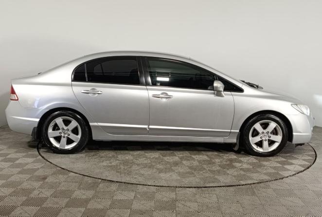 Honda Civic VIII с пробегом 2007 года, цена 940 000 рублей, 213231 км, седан, Автокод Объявления