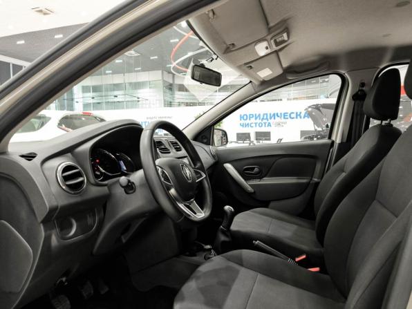 Renault Sandero II Рестайлинг с пробегом 2020 года, цена 1 000 000 рублей, 69000 км, хэтчбек, Автокод Объявления