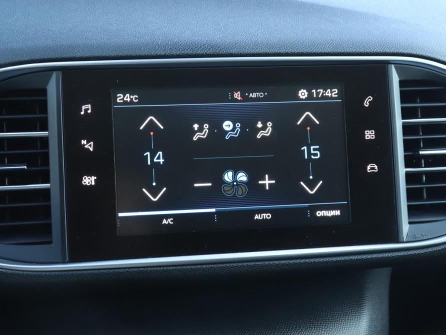 Peugeot 308 II Рестайлинг Москва  - изображение 16