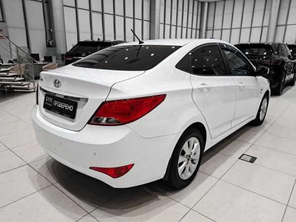 Hyundai Solaris I Рестайлинг с пробегом 2016 года, цена 1 340 000 рублей, 98525 км, седан, Автокод Объявления
