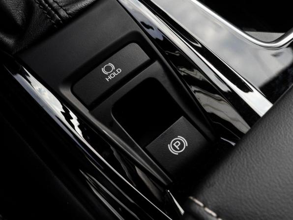 Toyota Camry IX (XV80) China Market с пробегом 2025 года, цена 4 099 000 рублей, 97 км, седан, Автокод Объявления