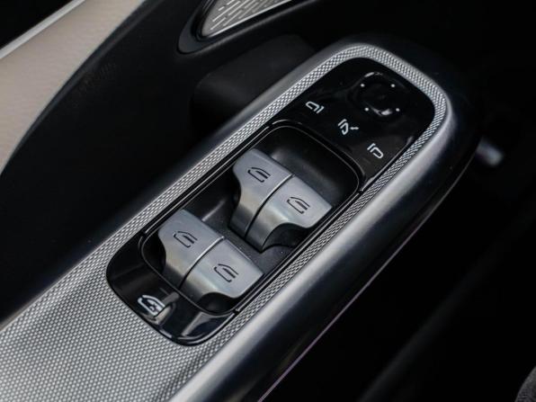 Mercedes-Benz E-Класс VI (W214 S214) с пробегом 2025 года, цена 9 570 000 рублей, 25 км, седан, Автокод Объявления