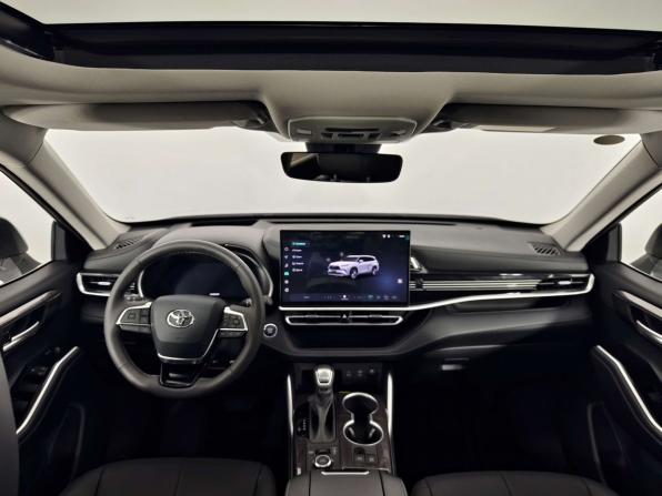 Toyota Highlander IV (XU70) с пробегом 2026 года, цена 5 890 000 рублей, 28 км, внедорожник, Автокод Объявления