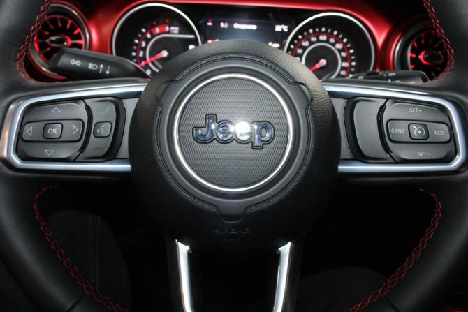 Jeep Wrangler IV (JL) с пробегом 2021 года, цена 8 200 000 рублей, 55055 км, внедорожник, Автокод Объявления