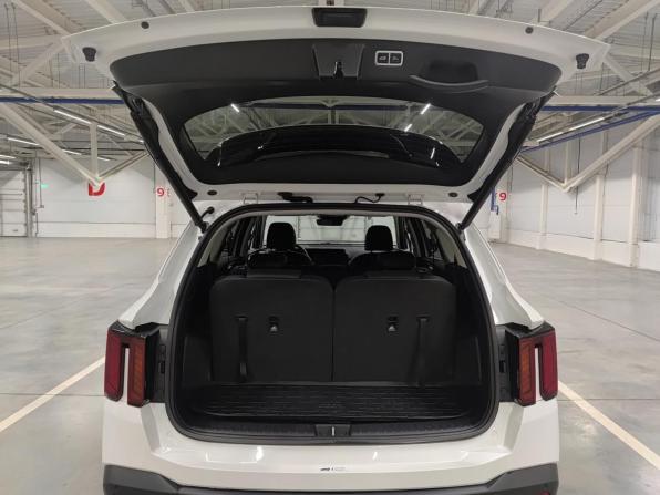 Kia Sorento IV Рестайлинг с пробегом 2024 года, цена 5 625 000 рублей, 37675 км, внедорожник, Автокод Объявления