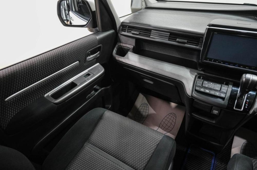 Honda Stepwgn V Новокузнецк  - изображение 17