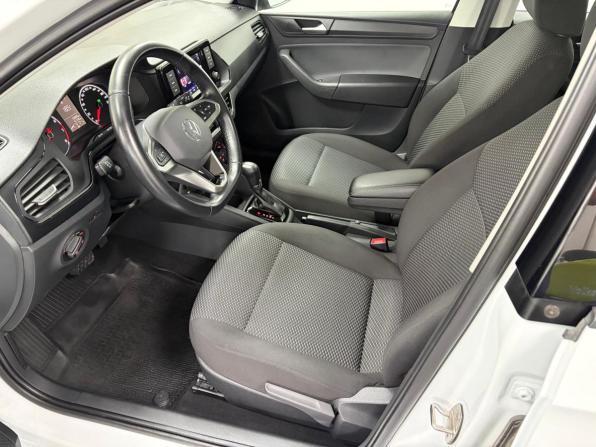 Volkswagen Polo VI с пробегом 2022 года, цена 1 688 000 рублей, 41770 км, лифтбек, Автокод Объявления