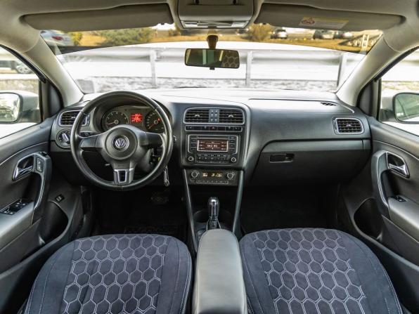 Volkswagen Polo V с пробегом 2013 года, цена 748 000 рублей, 237065 км, седан, Автокод Объявления